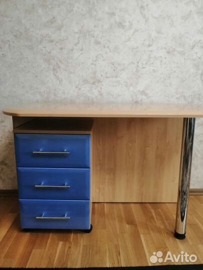 Уголок школьника бу