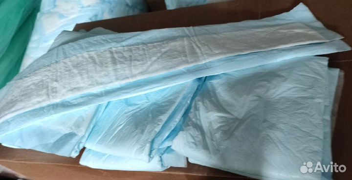 Пеленки одноразовые новые