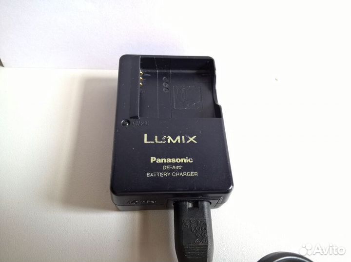 Зарядка для фотоаппарата panasonic DE-A40B