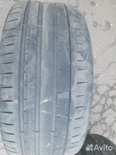 Pirelli P Zero 275/35 R22