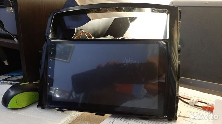 Мультимедио,для Мицубиси поджеро 4