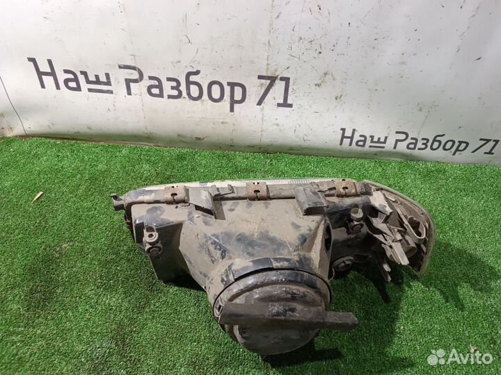 Фара правая audi 80 b3