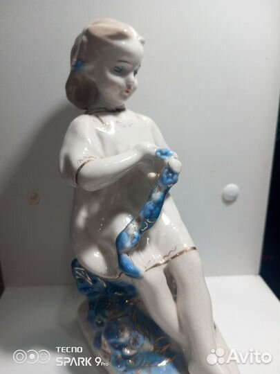 Фарфоровые статуэтки