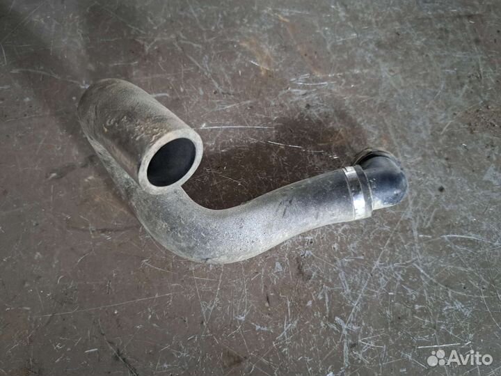 Патрубок воздушного насоса BMW E53