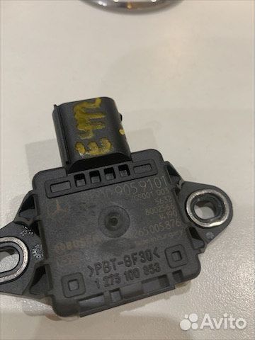 Датчик ускорения Мерседес W212