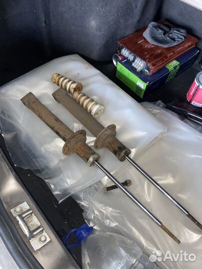 Задние амортизаторы priora