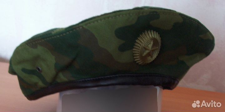 Камуфлированный берет (флора)