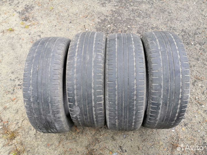 Nokian Tyres Hakka H 215/60 R17