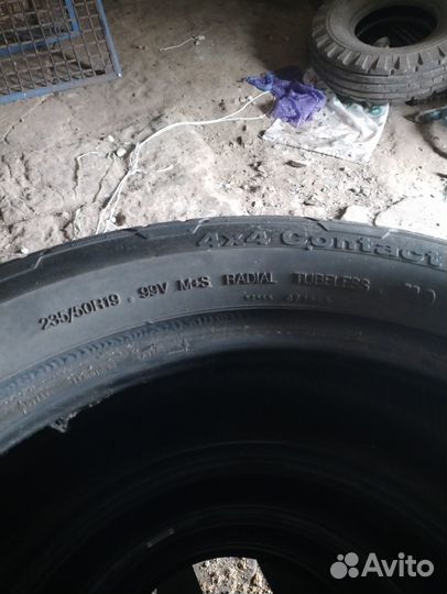 Continental Conti4x4Contact 235/50