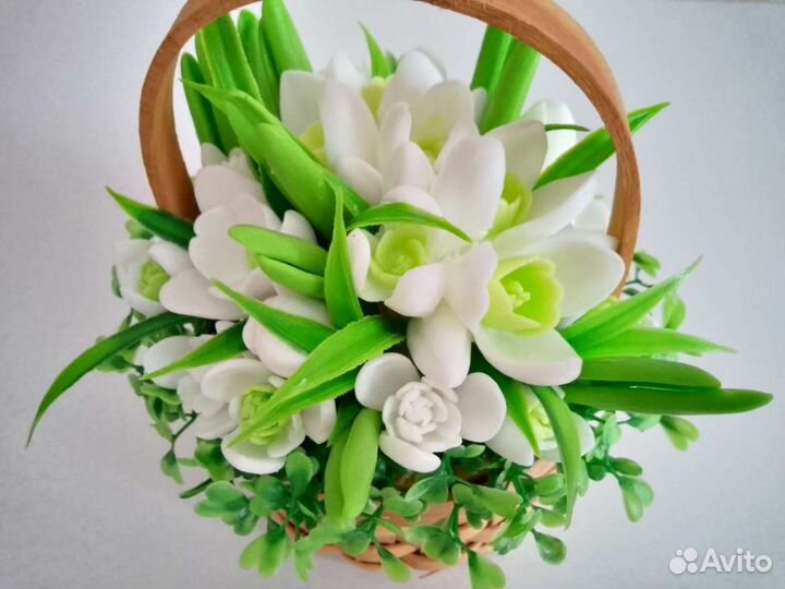 Корзиночка подснежников из мыла ручной работы