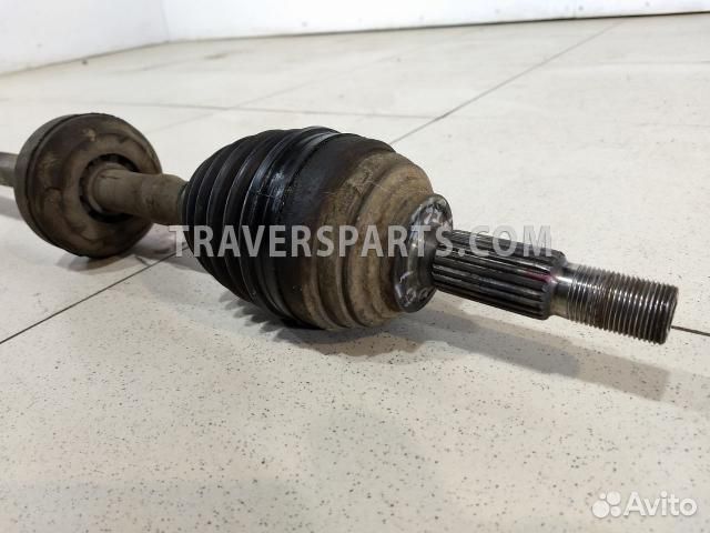 Привод передний правый