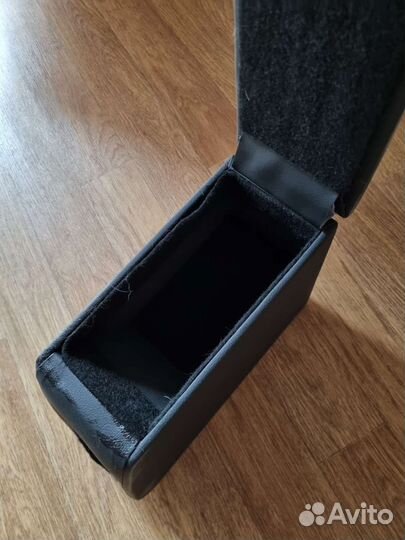 Подлокотник на лада калина