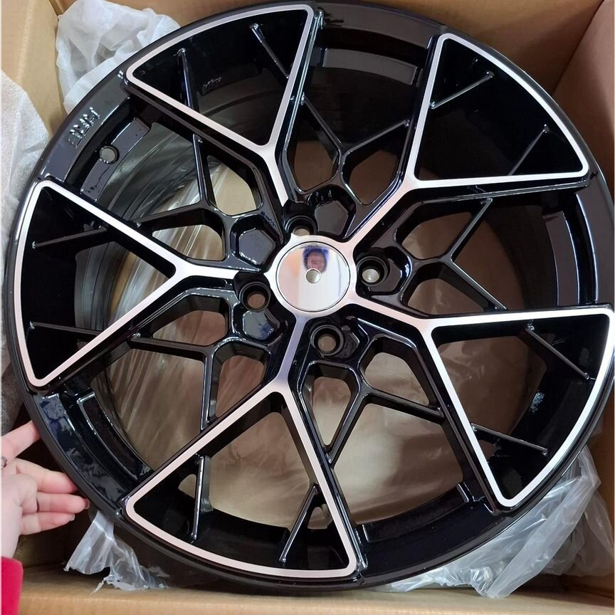 Литые диски Zumbo Wheels 7.5×R17 4×100