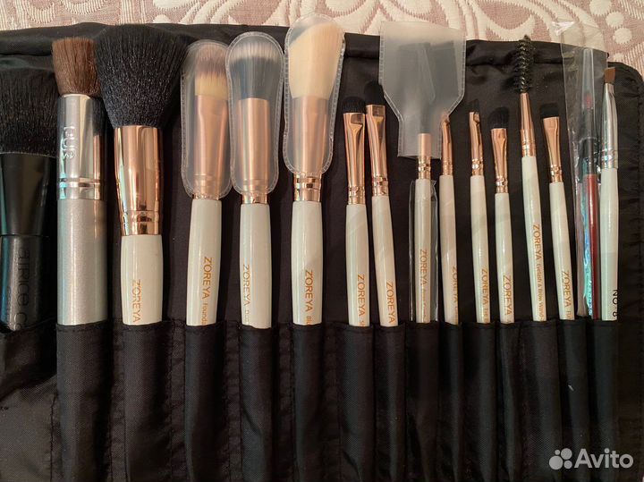 Набор кистей для макияжа