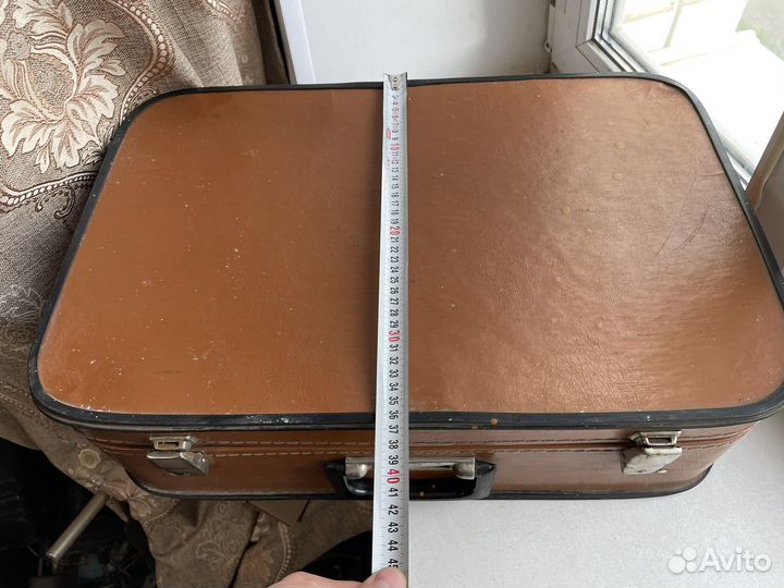 Ретро чемодан