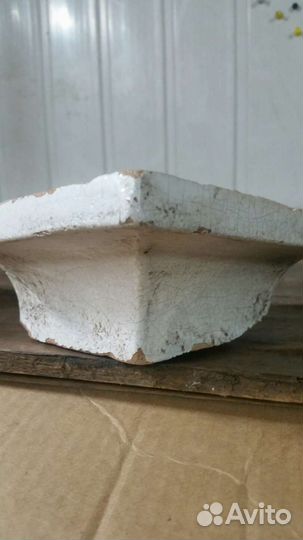 Стариннпя печная керамическая плитка с доборами