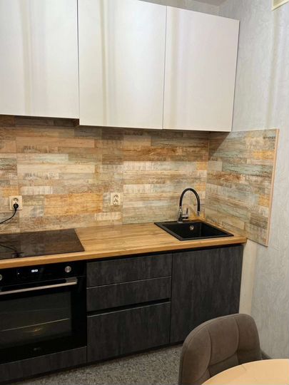 2-к. квартира, 50 м², 10/16 эт.