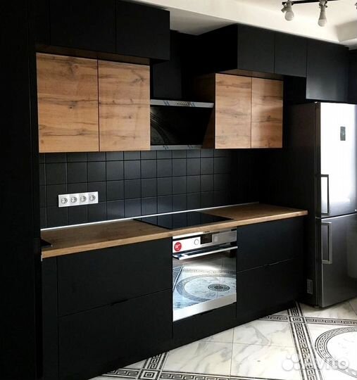 Кухонный гарнитур в стиле модерн