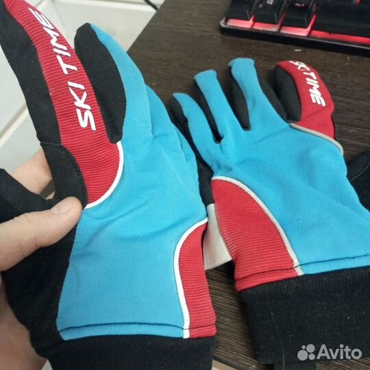 Перчатки