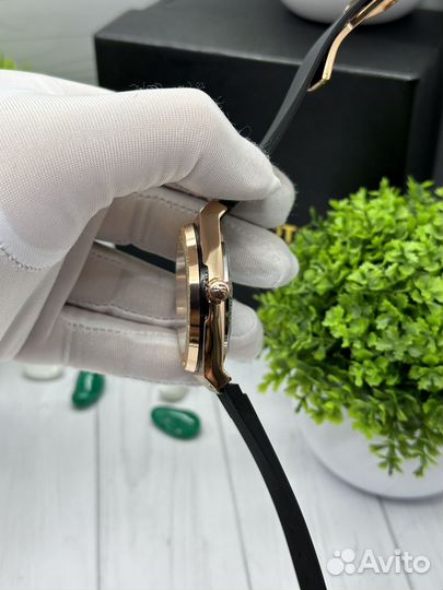 Часы женские