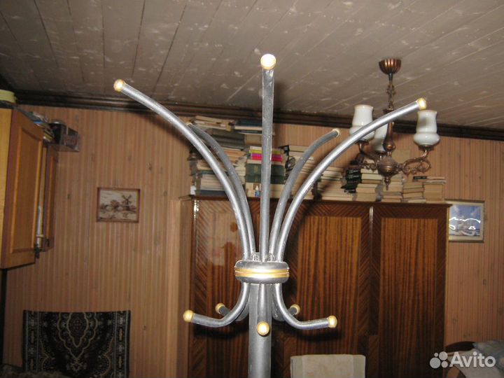 Вешалка для одежды