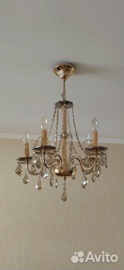 Люстра потолочная