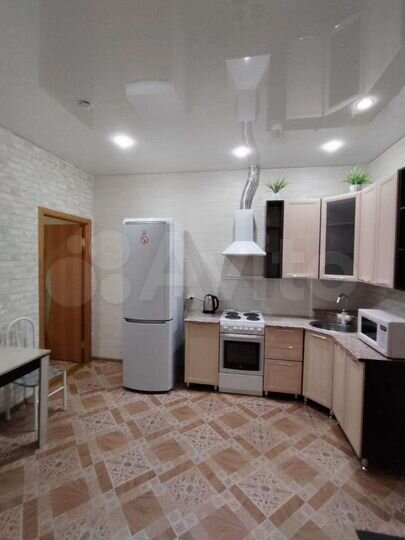 2-к. квартира, 53 м², 2/17 эт.