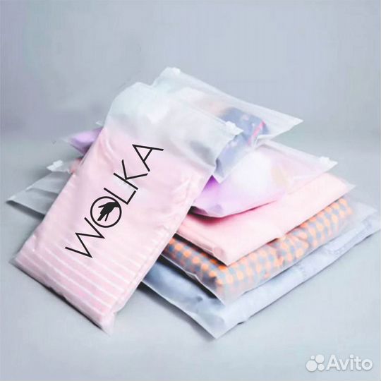 Печать на пакетах коробках тканях Шелкография