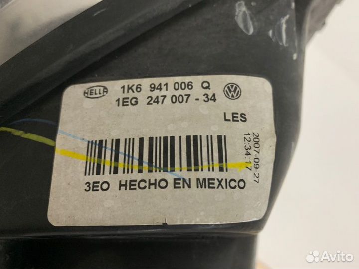 Фара передняя правая Volkswagen Jetta 5 2005-2011