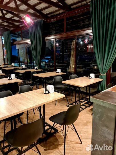 Мангальщик шашлычник