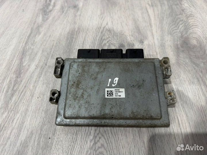 Блок управления двигателем Ford Focus 3 2012