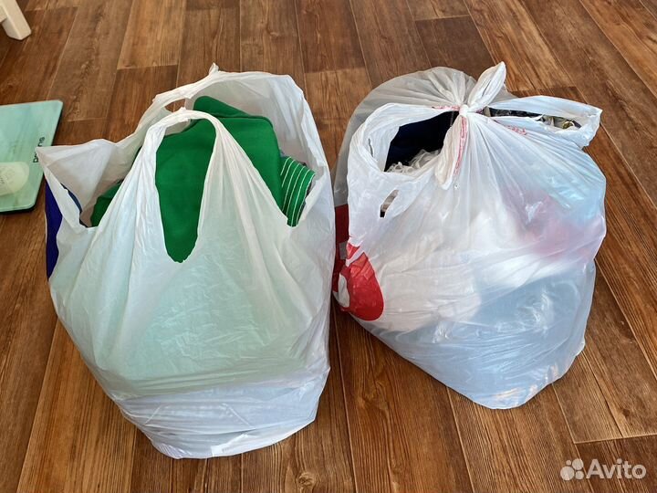 Вещи женские 42-44