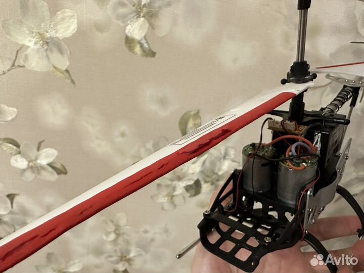 Вертолет р/у на запчасти