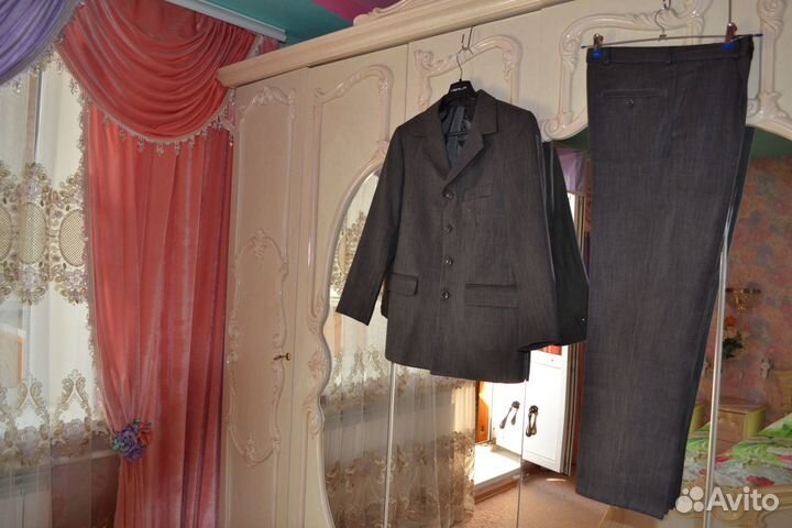 Костюм 42р, серый, матовый, школьный