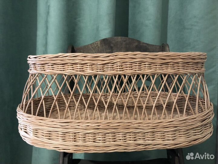 Корзинка плетеная