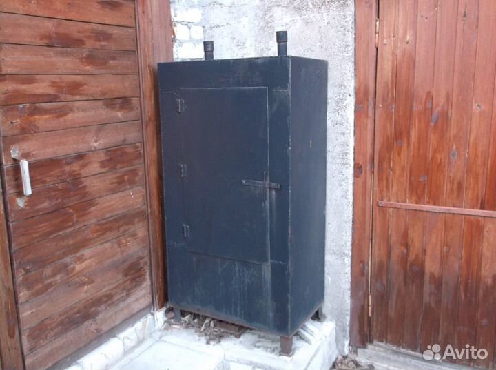 Коптильно-сушильный шкаф б/у