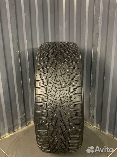 Nokian Tyres Hakkapeliitta 7 215/55 R17 88T