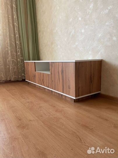 Тумба под телевизор новая