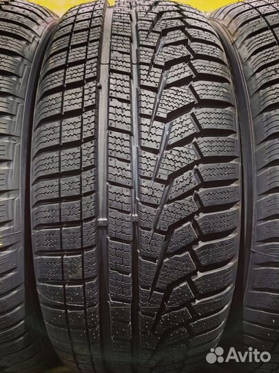 Hankook Winter I'Cept Evo2 W320 215/55 R17 98V