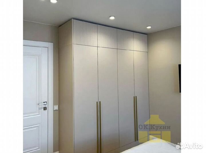 Шкафчик для ванной