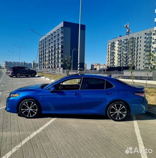 Toyota Camry 2.5 AT, 2019, 100 000 км