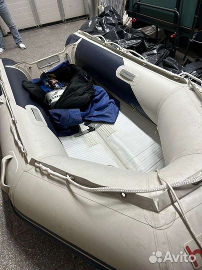 Надувная лодка honda T32 IE3С мотором (новая)