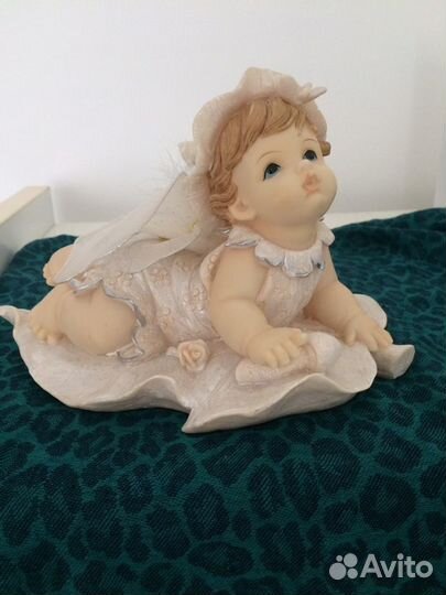 Декоративная статуэтка эльфа из полистоуна