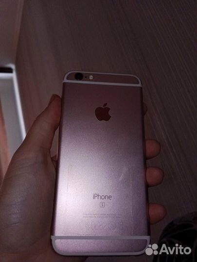 Телефон iPhone 6s
