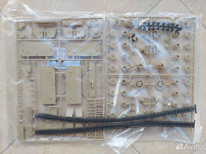 Сборные модели танков 1 35