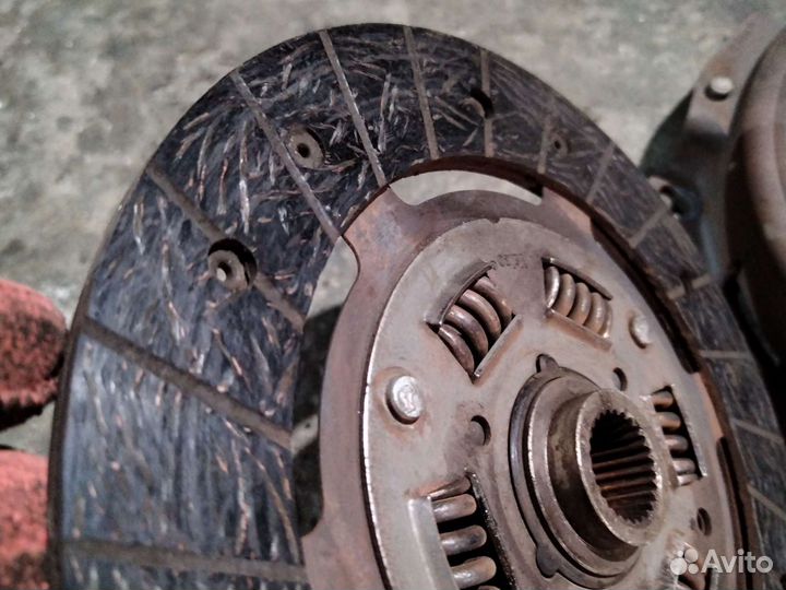 Сцепление Рено Логан 1.6