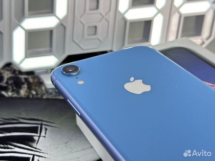 iPhone Xr, 128 ГБ