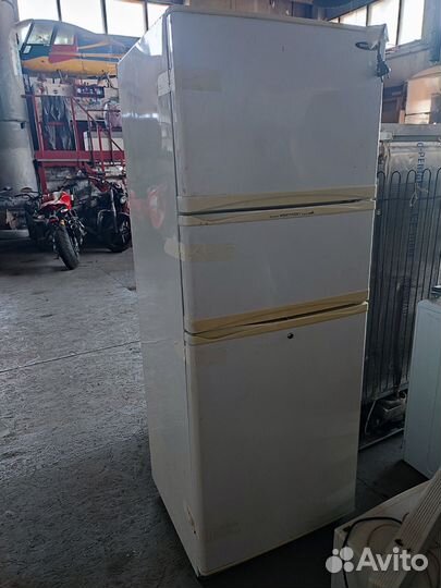 Холодильник трехкамерный бу westpoint RGK143