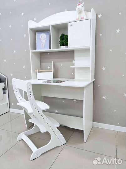 Стол письменный