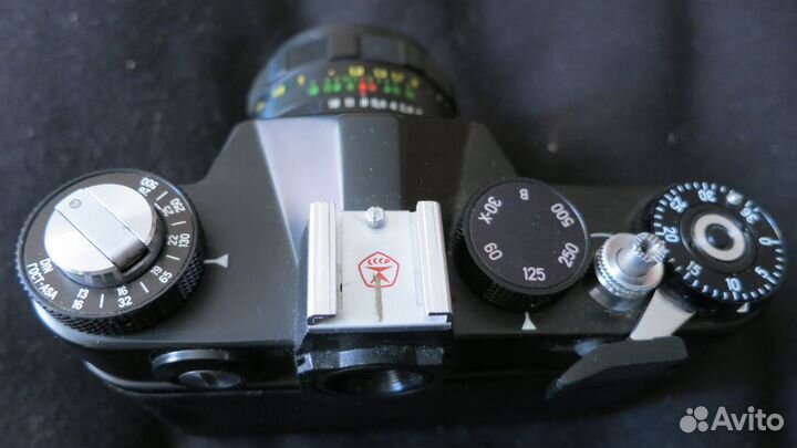 Фотоаппарат Зенит TTL + Helios-44M